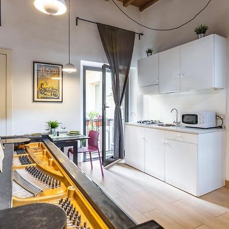 Musician Apartment Colosseo With Piano Рим Екстериор снимка