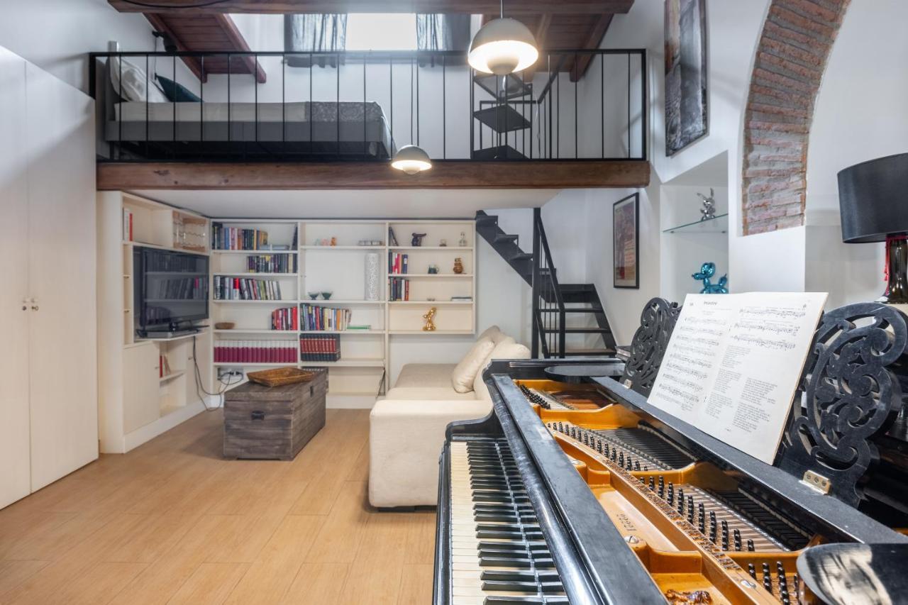 Musician Apartment Colosseo With Piano Рим Екстериор снимка
