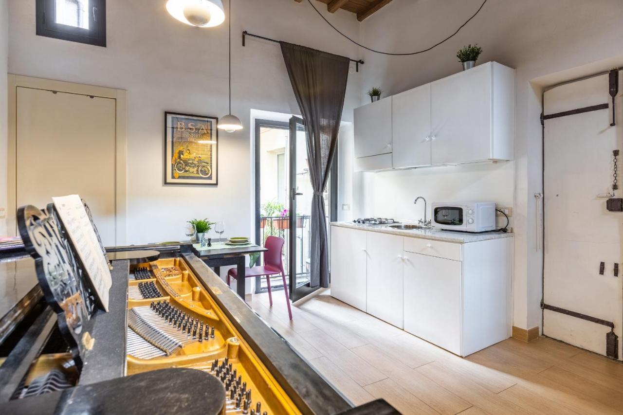 Musician Apartment Colosseo With Piano Рим Екстериор снимка